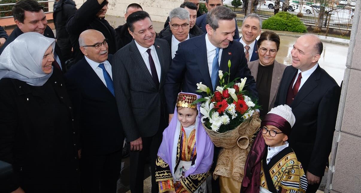 625102552 18450253423100011 5433686295846941381 N