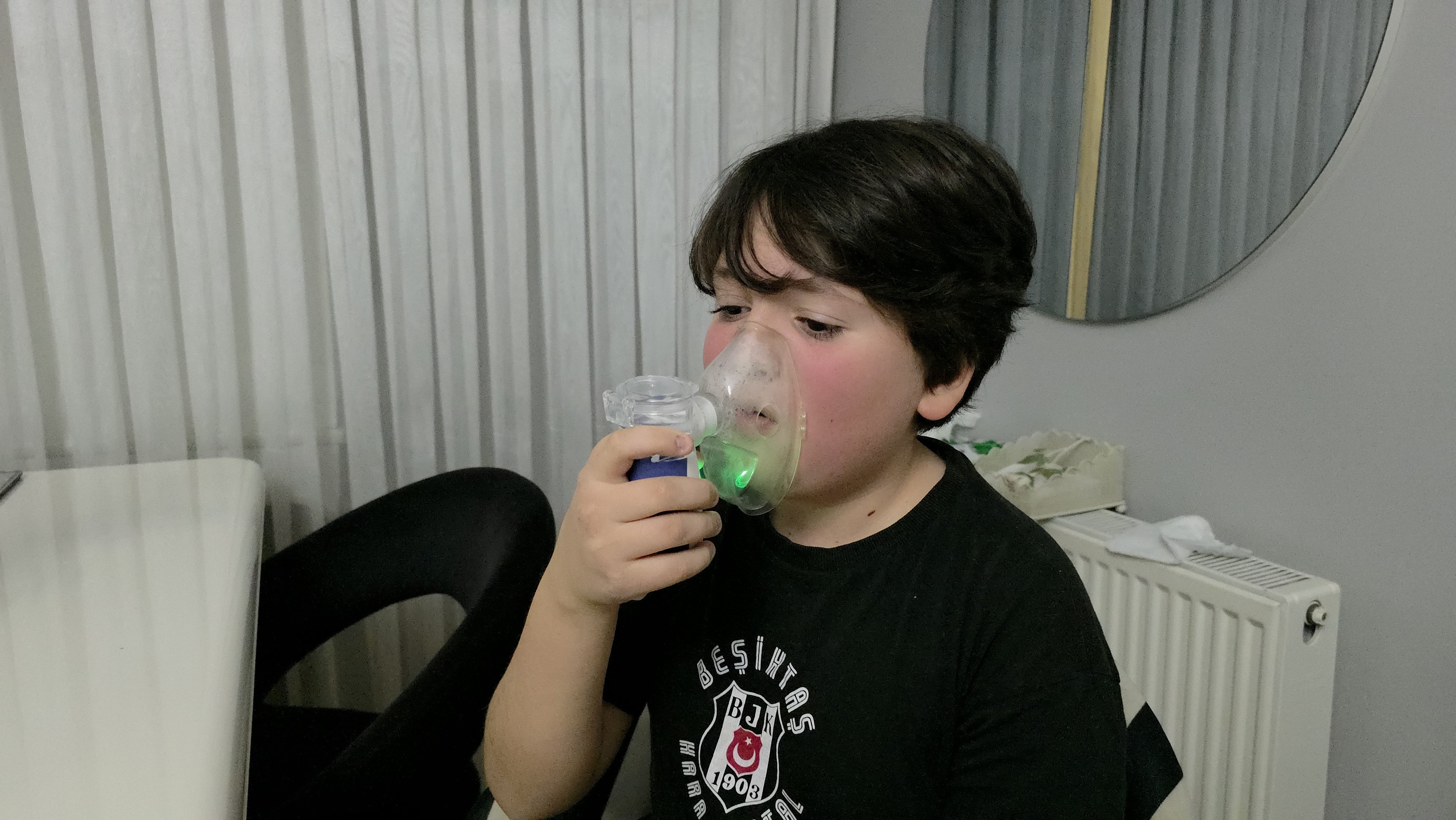 8 Yıldır Geçmeyen Öksürük 12 Yaşındaki Çocuk Çare Arıyor!