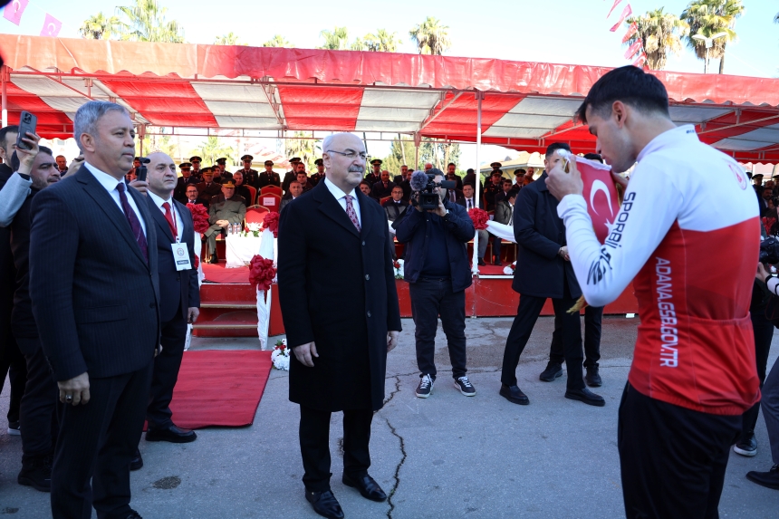 Adana’da 5 Ocak Gururu 500 Metrelik Dev Türk Bayrağı (5)