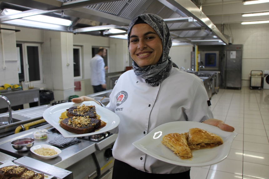 Amasya Misket Elması Baklavayla Buluştu (7)