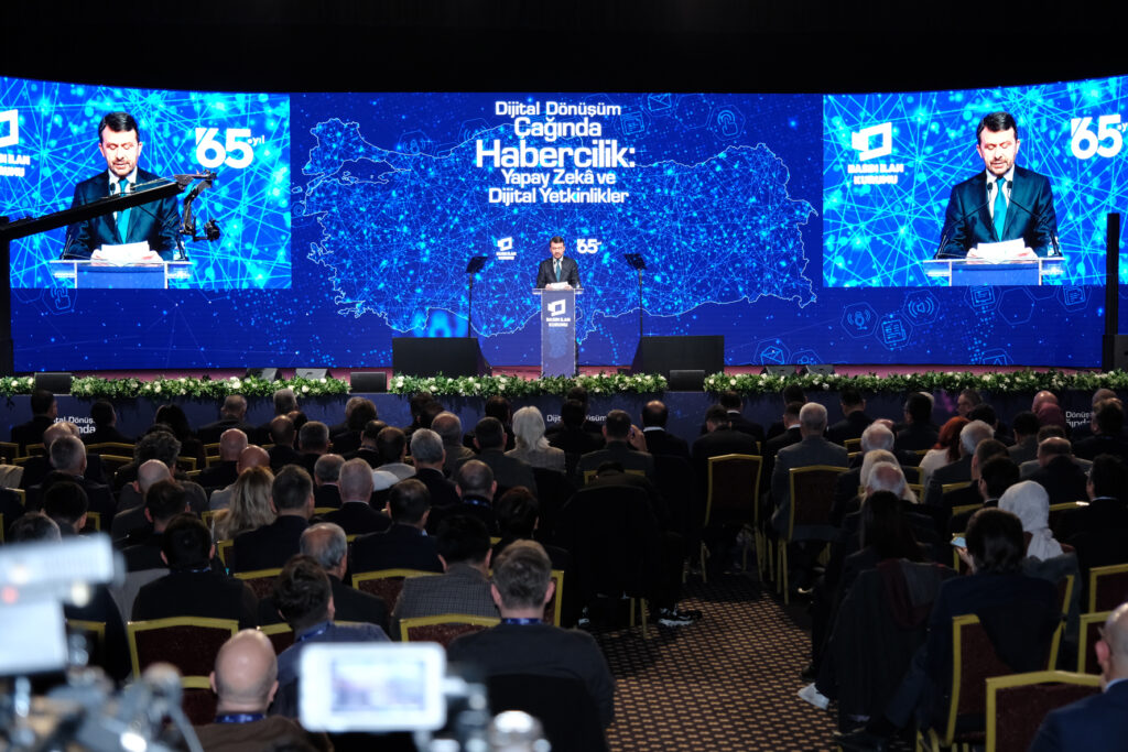 Bi̇k Genel Müdür Çay Dijital Habercilik Panelinde (1)