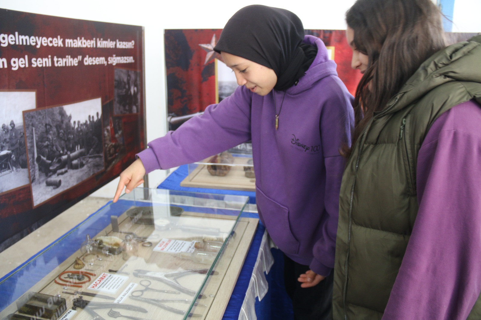 Çanakkale Savaşları Sergisi Kozanlı Öğrencilerle Buluştu (1)