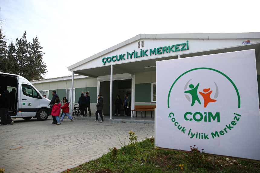 Depremzede Gençlere Çocuk İyilik Merkezi (1)