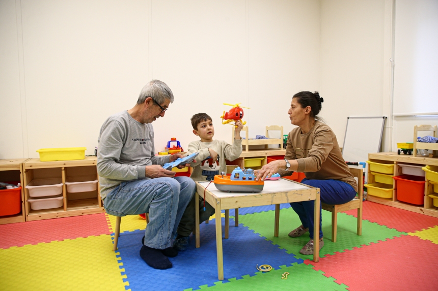 Depremzede Gençlere Çocuk İyilik Merkezi (6)