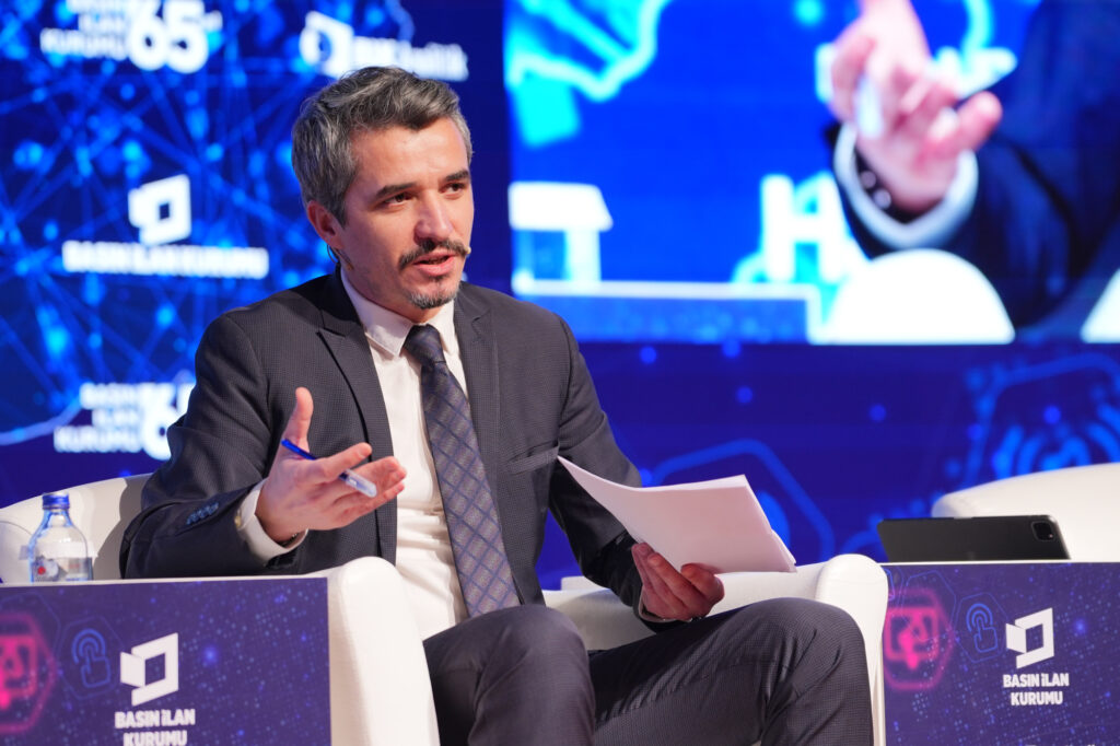 Dijital Çağda Habercilik Yapay Zekâ Ve Yetkinlikler (10)