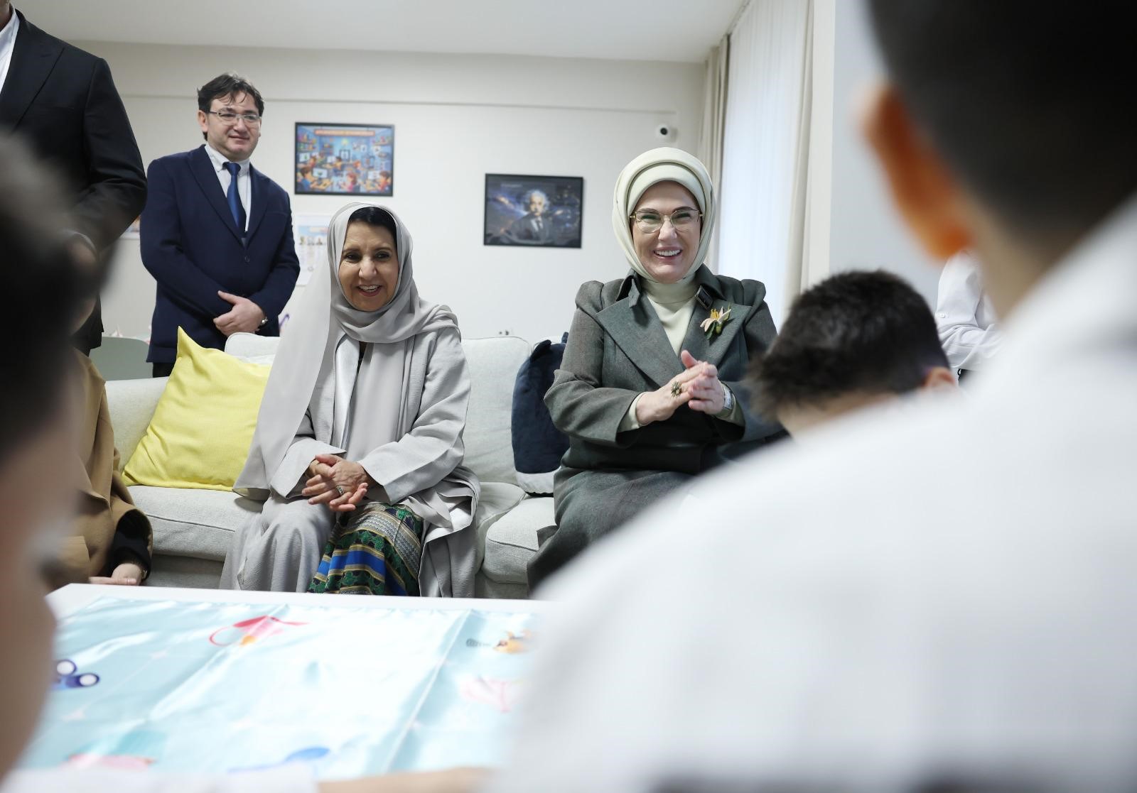 Emine Erdoğan “Her Çocuk İnsanlık Ailesine Emanettir”2