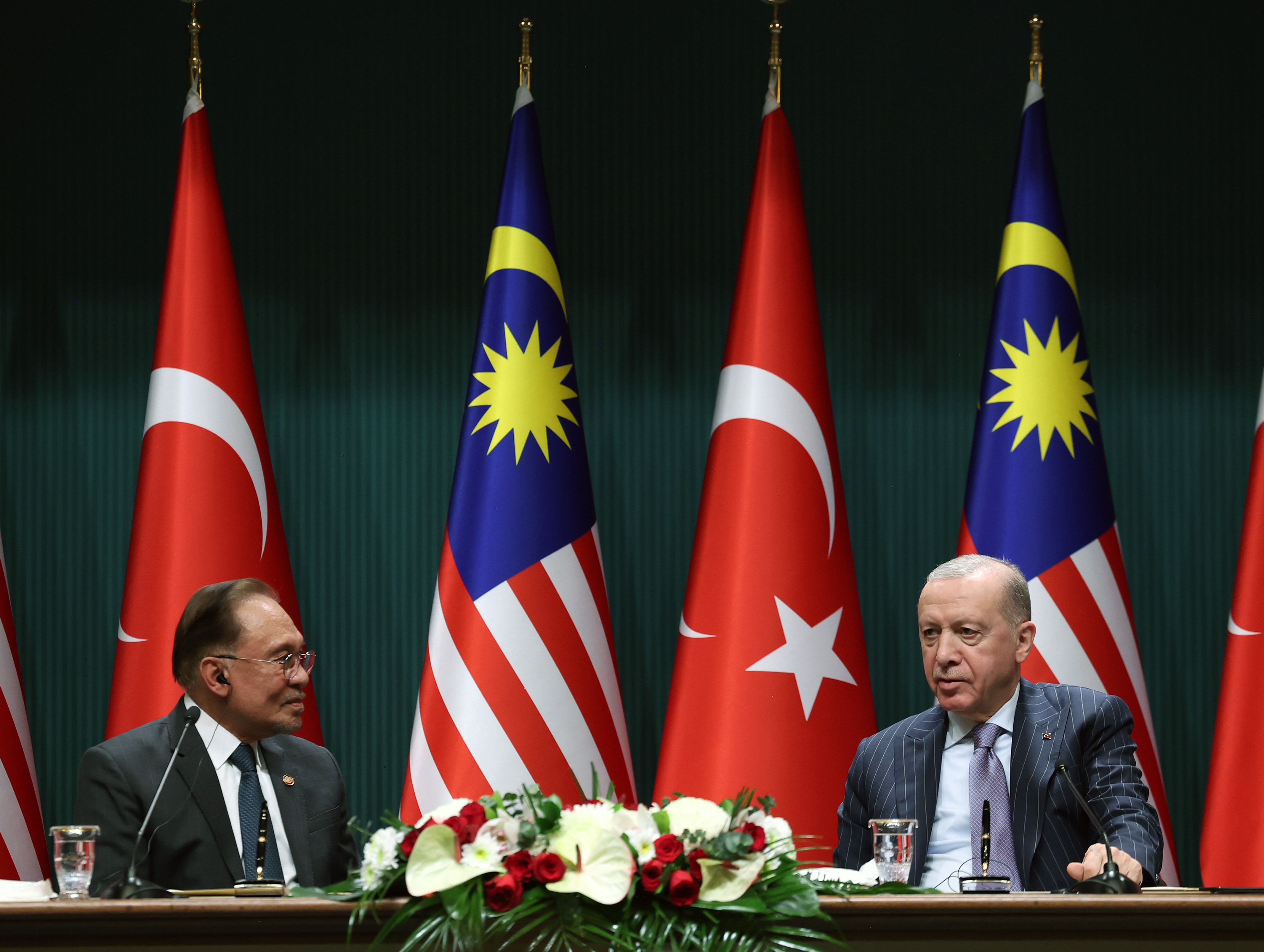 Erdoğan, Malezya Başbakanı İbrahim