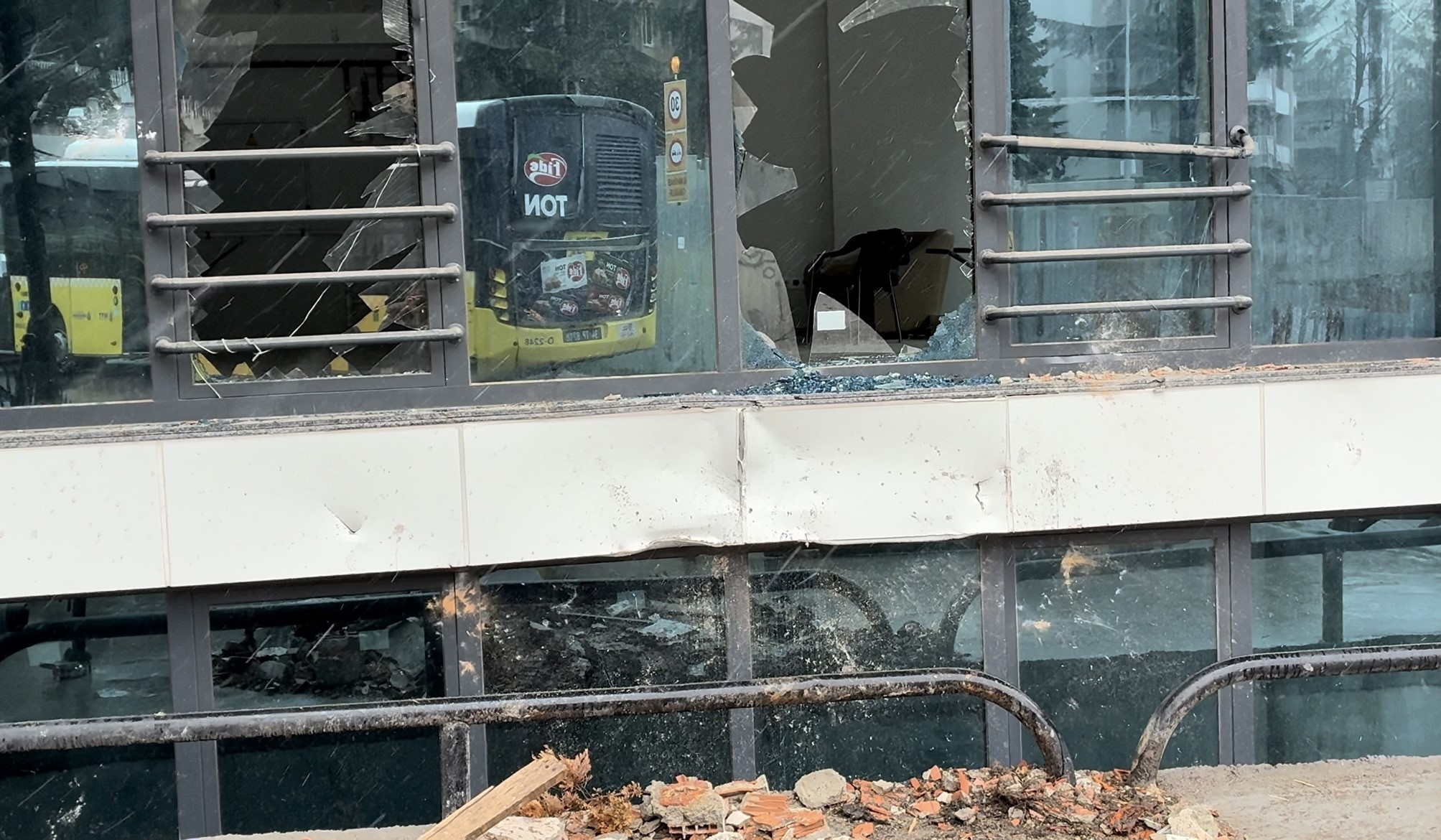 Fren Yerine Gaza Bastı Zincirleme Kazaya Sebep Oldu!