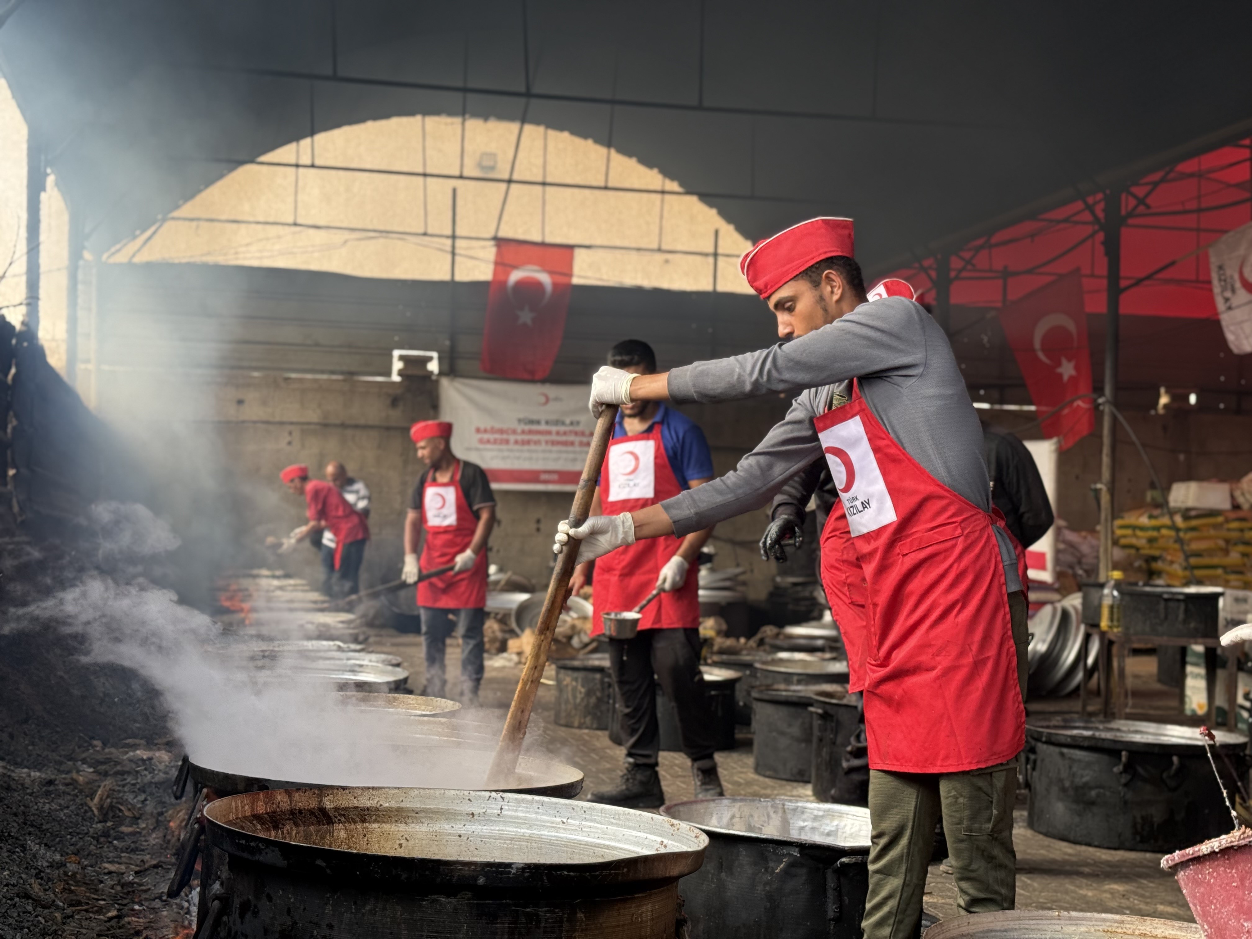 Gazze’de Soğukla Mücadeleye Kızılay Desteği (1)