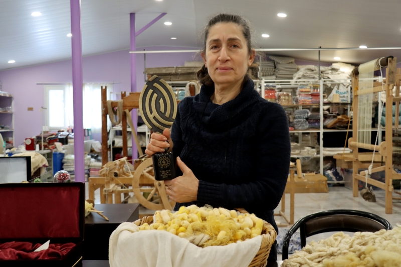 “Hatay Sarısı” Irkı İpek Böcekçiliğine “Yaşayan İnsan Hazineleri” Ödülü2