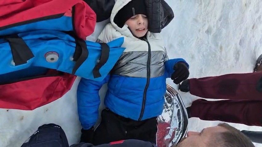 Kayak Keyfi Kabusa Döndü Aytuna'nın Kalçasını Kırdılar!-1