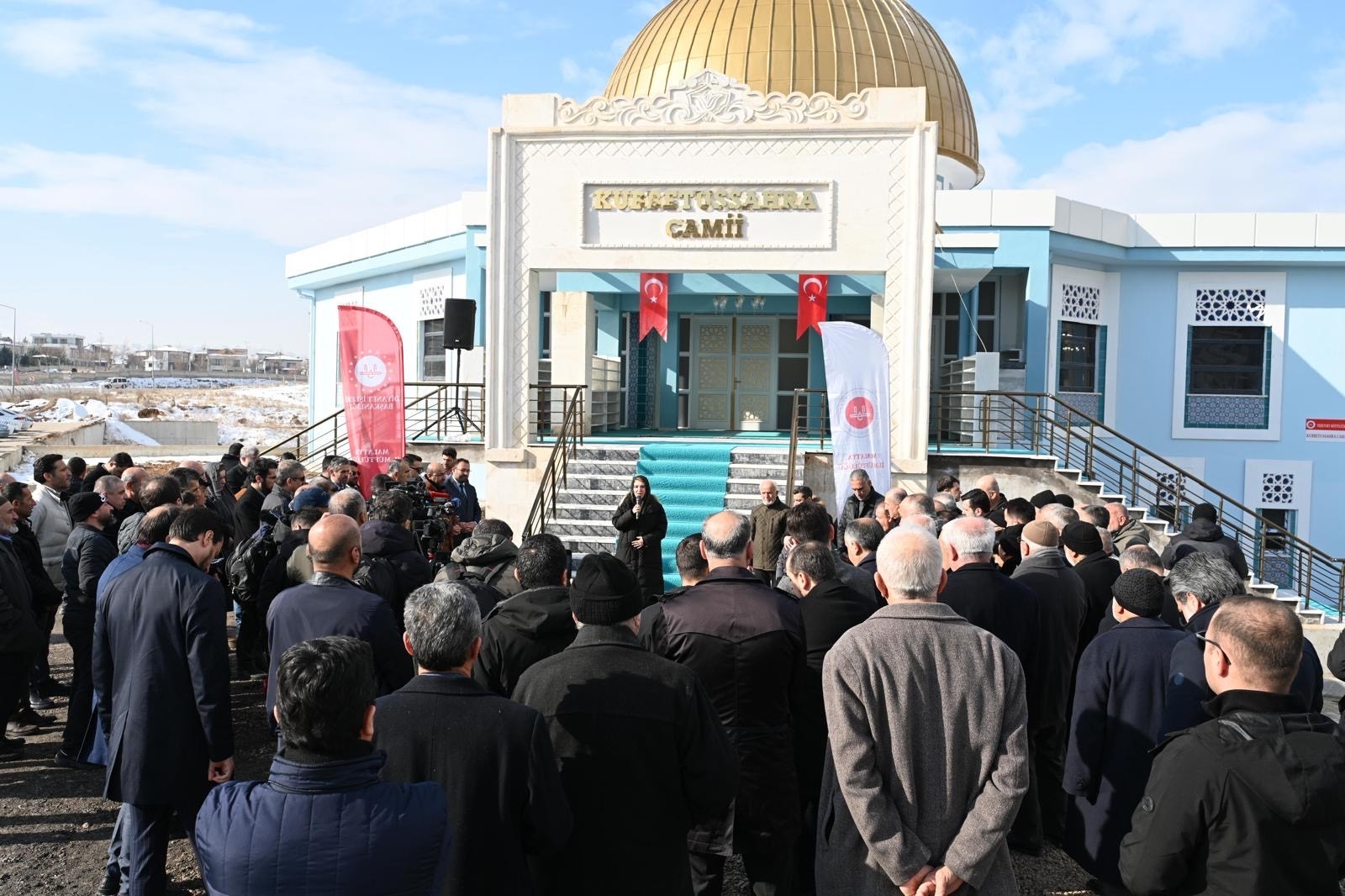 Kubbetü’s Sahra Camii İbadete Açıldı-1