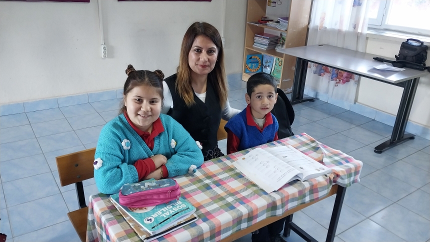 Mersin’de 2 Öğrencili Köy Okulunda Karne Sevinci (1)