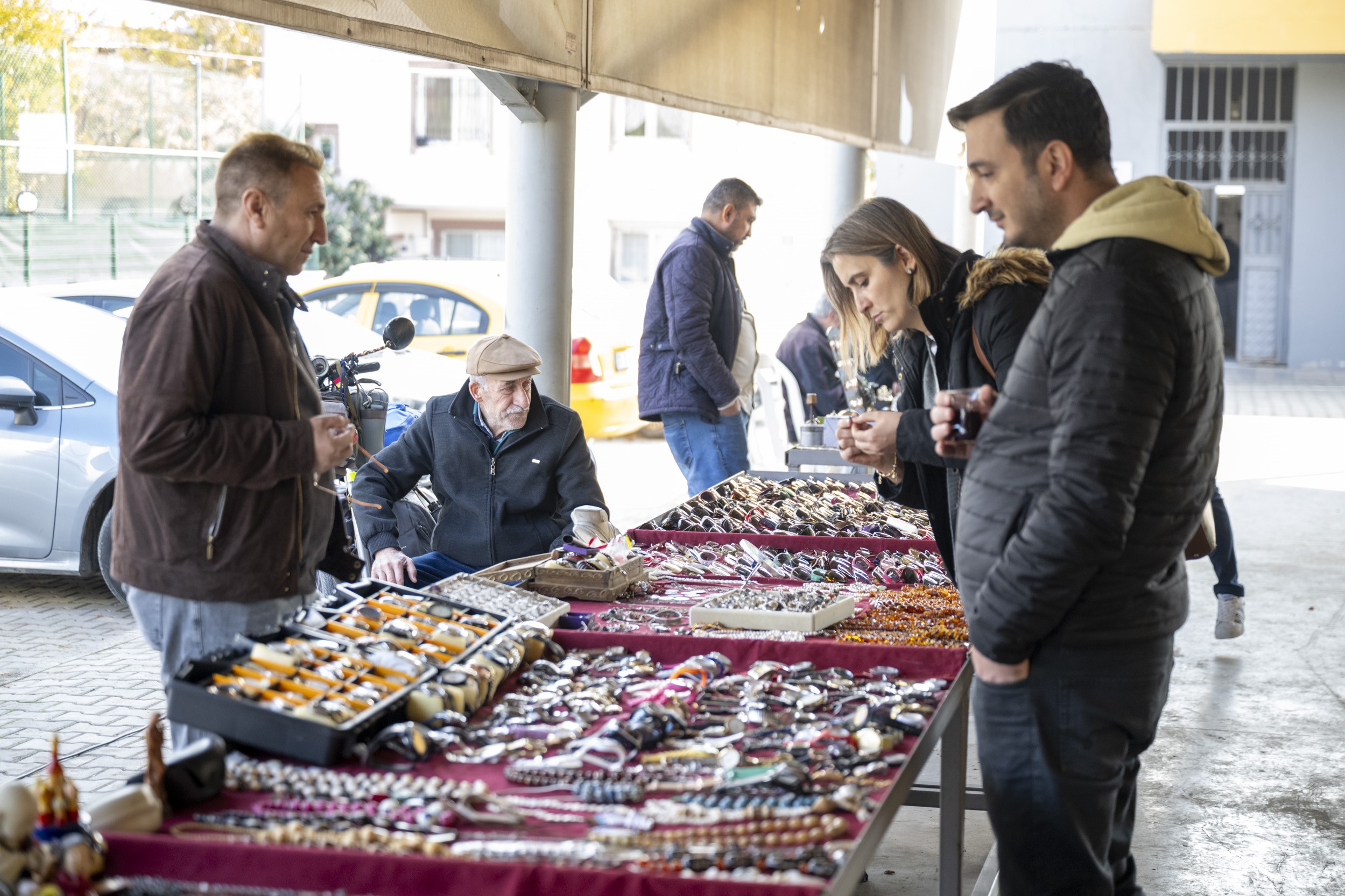 Mersin’de Antika Pazarı (1)