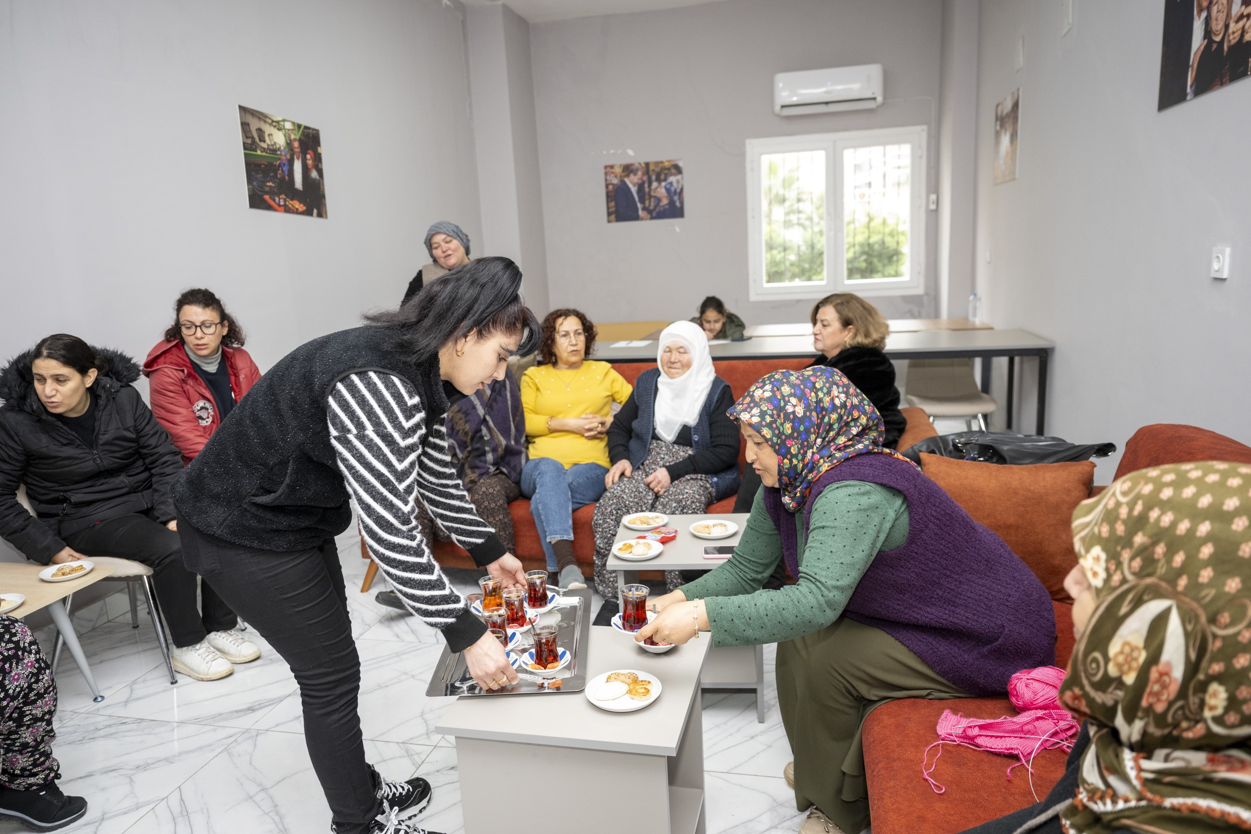 Mersin’de Kadınlara Ev Konforu Hanımevleri Hizmette (3)