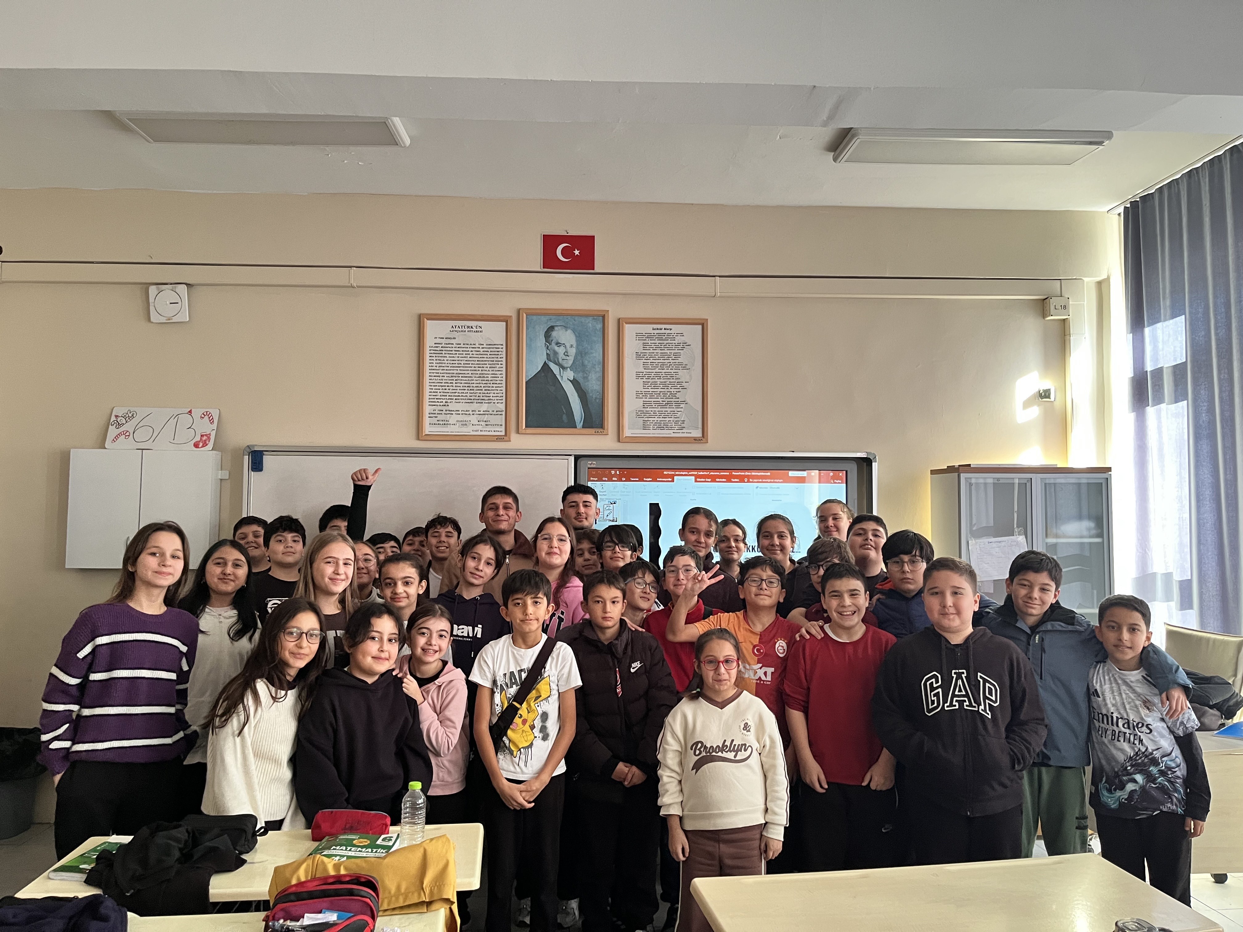 Öğrencilerinden Topluma Dokunan 24 Sosyal Sorumluluk Projesi!