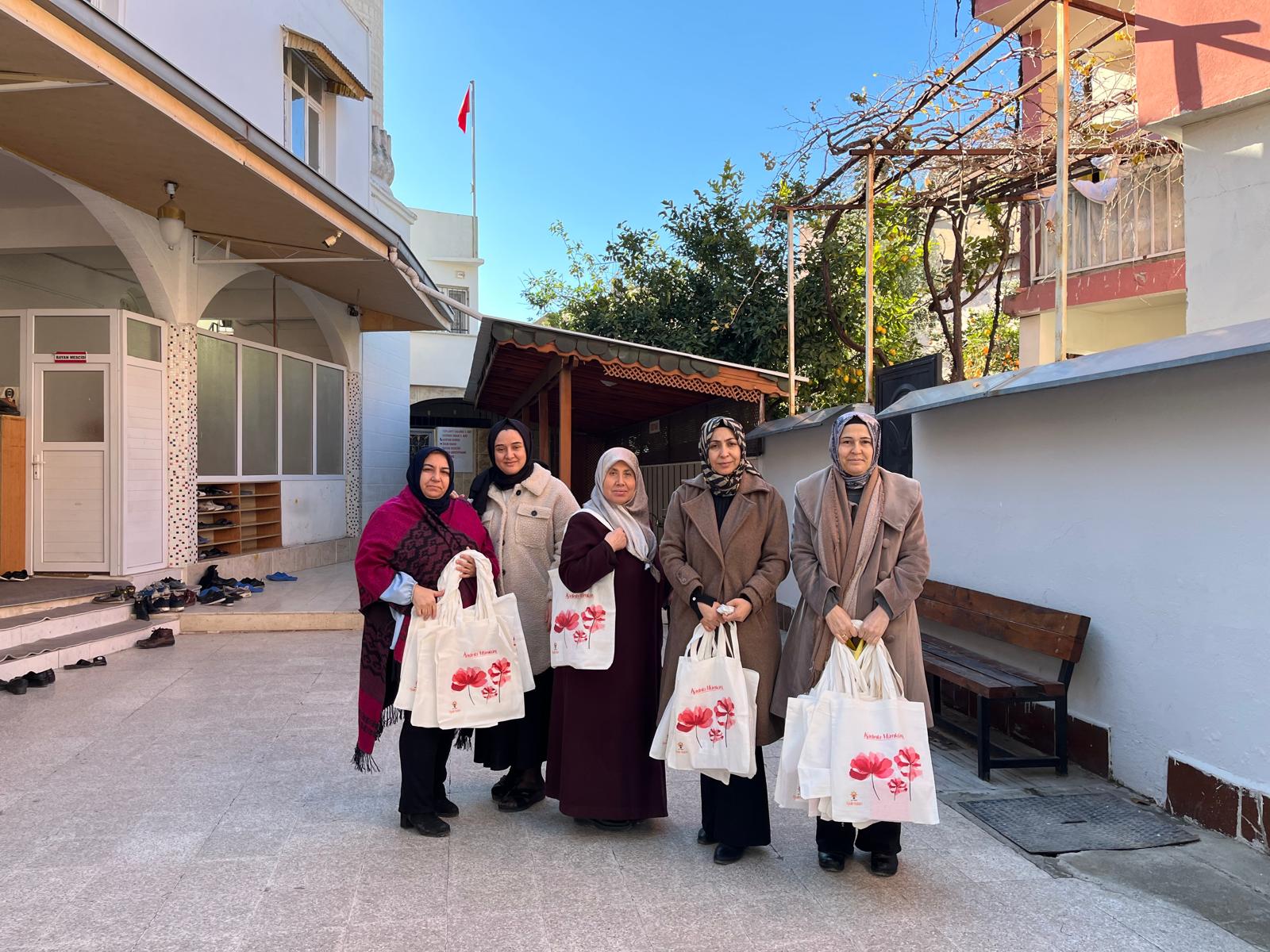 Osmaniye Ak Parti Kadın Kolları Miraç Kandilinde Gönülleri Isıttı!-1