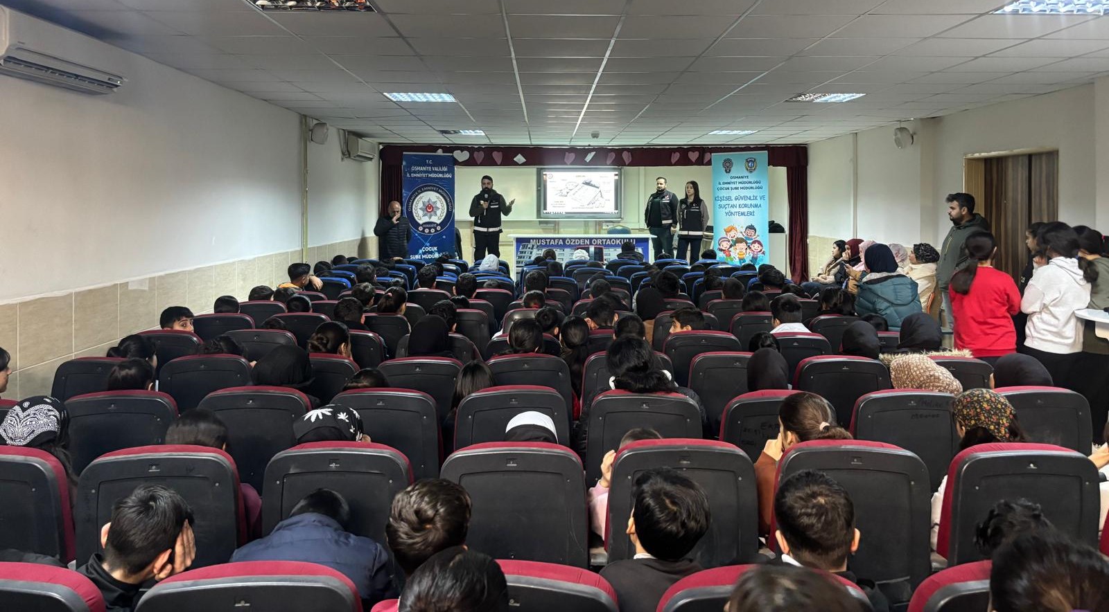 Osmaniye Emniyeti'nden 650 Öğrenciye Güvenlik Eğitimi (2)