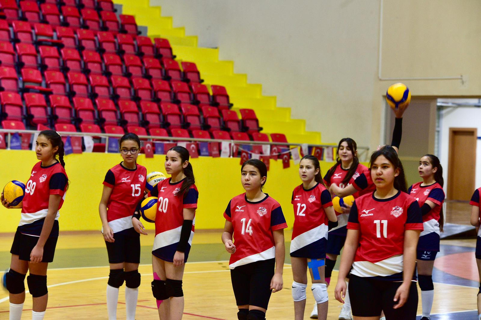 Osmaniye Gençlik Spor Takımları Sezona Hazır (1)-1