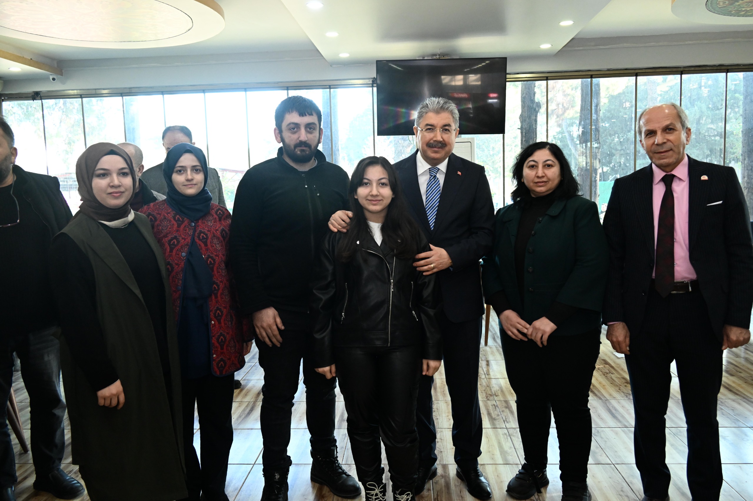 Osmaniye Valisi Yılmaz'dan Basınla Kahvaltıda Vedaa (2)