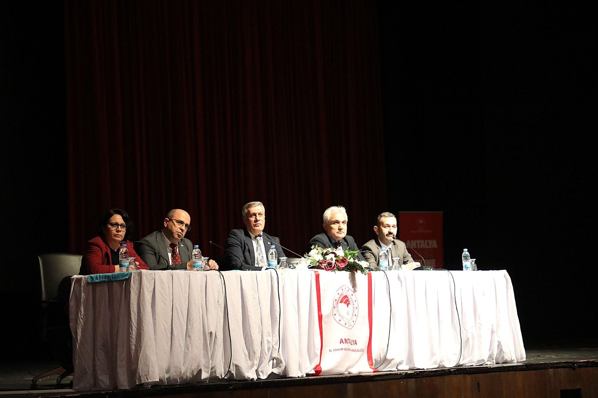 Tarımda B Reçete Dönemi Her İlaç Kayıt Altına Alınacak (1)