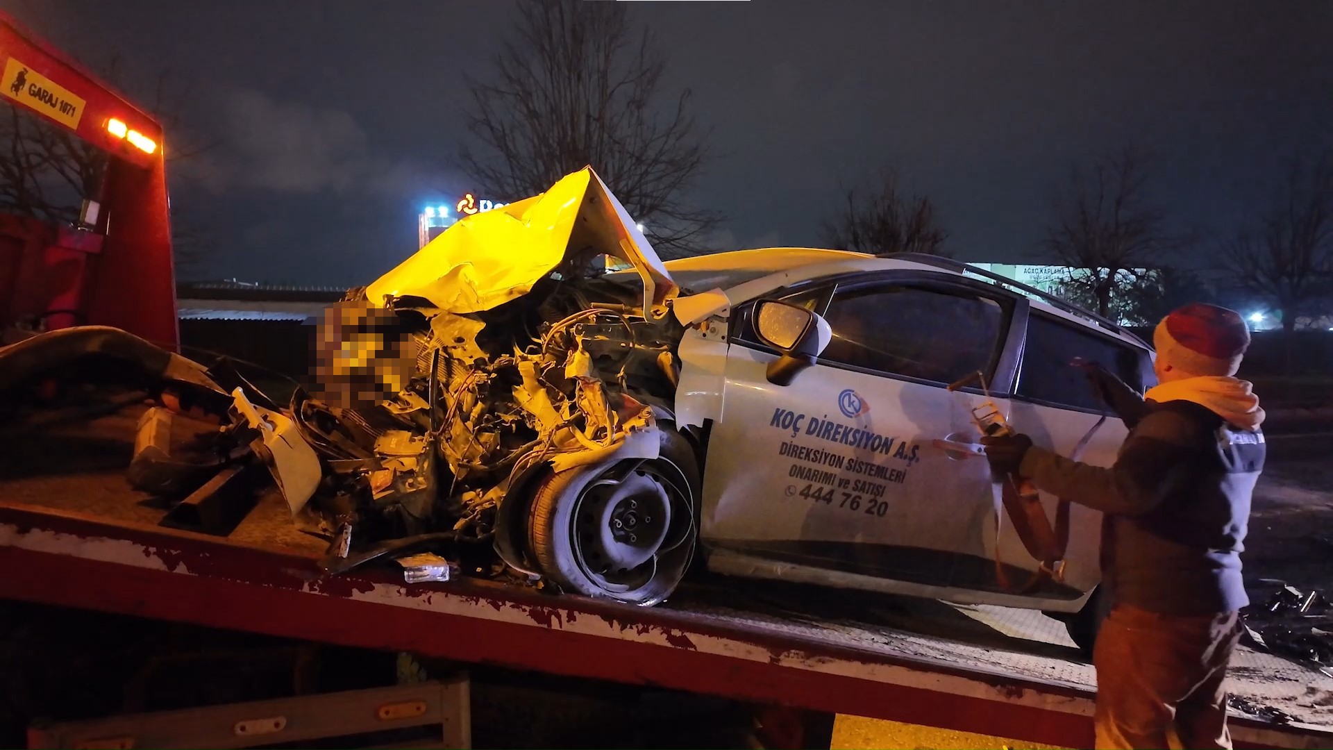 Tem'de Ters Şerit Kazası 1’I Ağır 2 Kişi Yaralandı!