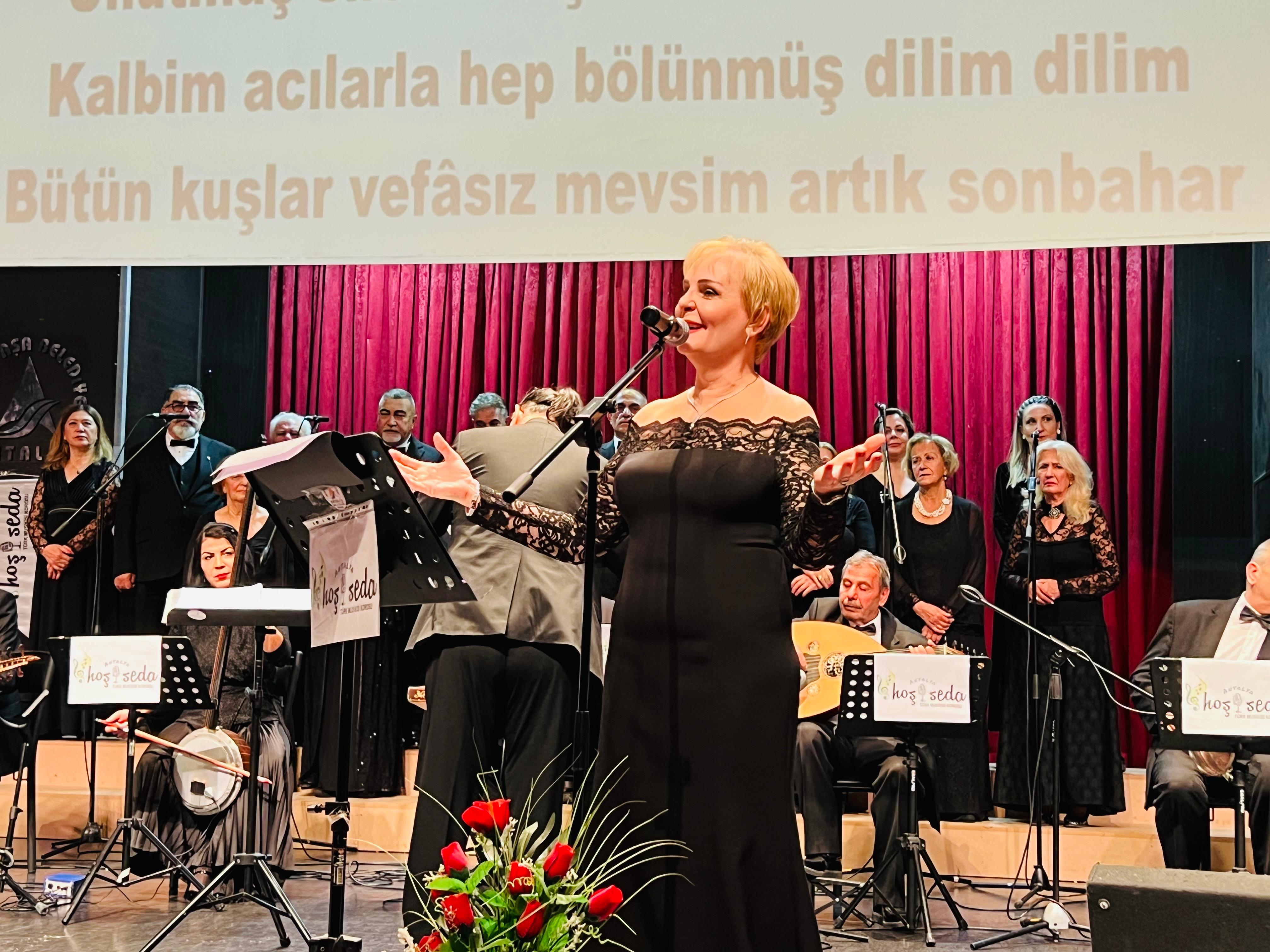 Türk Sanat Müziği Emeklileri 9 Yıldır Hoş Seda Korosunda