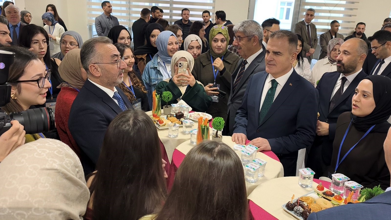 Yapay Zeka Ve Bilişim Kış Kampı'nda Gençler Teknoloji Ve Kültürle Buluştu!1