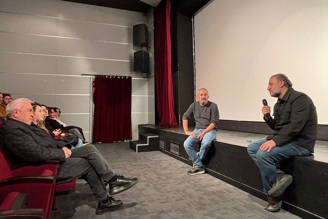 Yönetmen Özcan Alper Sinemaseverlerle Buluştu-1