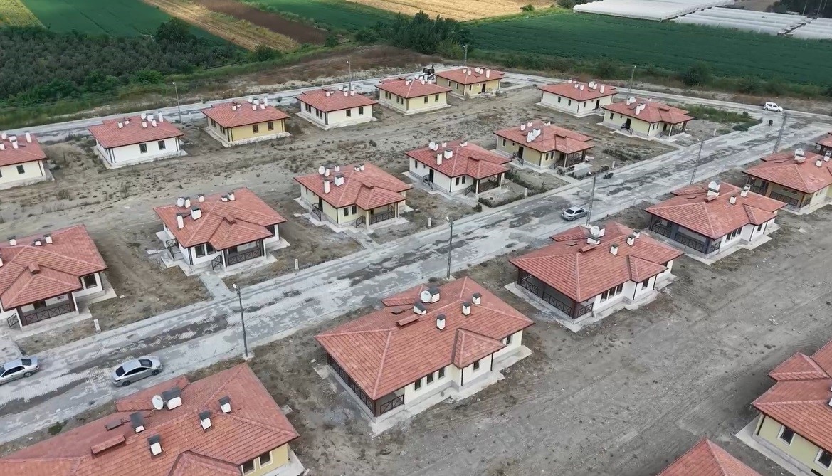 Osmaniye’de 12 Bin 557 Konut Hak Sahiplerine Teslim (3)