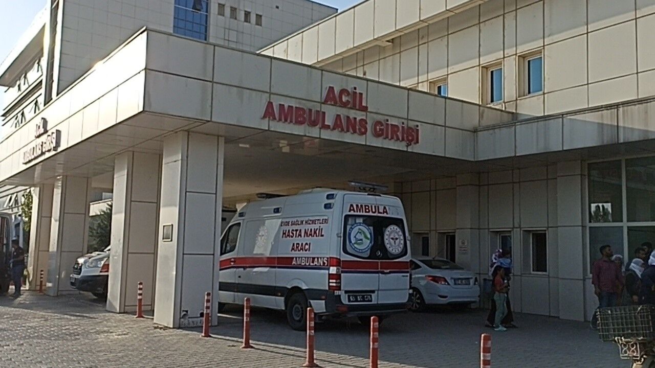 Van'da Silahlı Ve Bıçaklı Kavga: 5 Yaralı