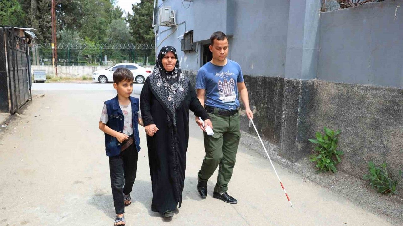 Tekstil Atölyesinde Çalıştığı İddia Edilen Muhammed: “Ben Görmüyorum, Çalışmam Mümkün Değil”