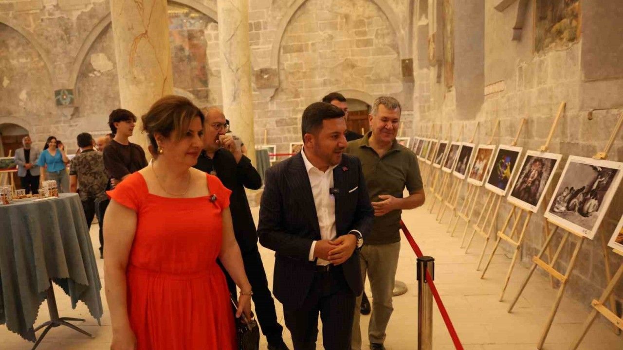 Kapadokya'da 10. Uluslararası Fotoğraf Yarışması Sergisi Açıldı