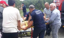 Adana'da, Çapa yaparken ayağını makineye kaptıran adamı itfaiye kurtardı