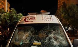 Adana'da, Sağlık çalışanlarına kürekli saldırı