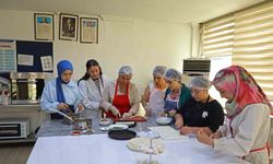 ATASEM’de, Gaziantep mutfağını öğreniyorlar