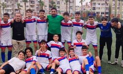 Osmaniye Akdenizspor U15, grup şampiyonu oldu