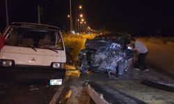 Hatay’ın Hassa ilçesinde meydana gelen kazada 2 kişi yaralandı