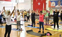 Kadınlar pilates etkinliği düzenledi