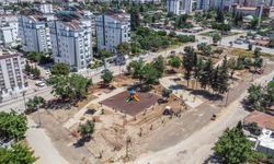 Kepez Belediyesi çocukların yaşam alanlarına yeni parklar yapıyor