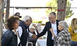 Muratpaşa Blediye Başkanı Uysal, muhtarlar ve vatandaşlarla buluştu