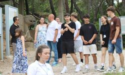 Romanyalı öğrenciler, Turizm Lisesini ziyaret etti