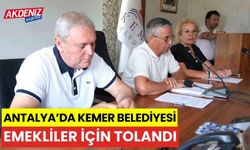 Kemer Belediyesi, Emekliler için toplandı