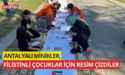 Antalya'da "Filistinli Çocuklar İçin Çiz" Etkinliği Düzenlendi