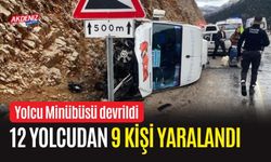 Yolcu minibüsü devrildi :12 yolcudan 9 kişi yaralandı