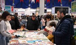 7. Kitap Fuarı’na yoğun ilgi