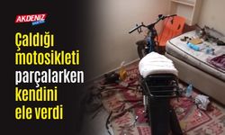 Çaldığı motosikleti parçalarken kendini ele verdi