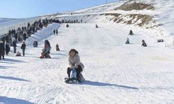 Kar Tutkunlarının Adresi: Yedikuyular Kayak Merkezi