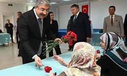 OSMANİYE: HUZUREVİ SAKİNİ KADINLARA KARANFİL