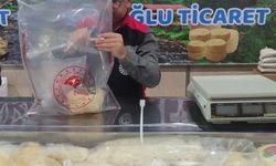 Adana'da 240 kilo mevzuata aykırı satışı yapılan gıda ihma edildi